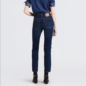 NEW Levi’s “The Wedgie” Jeans